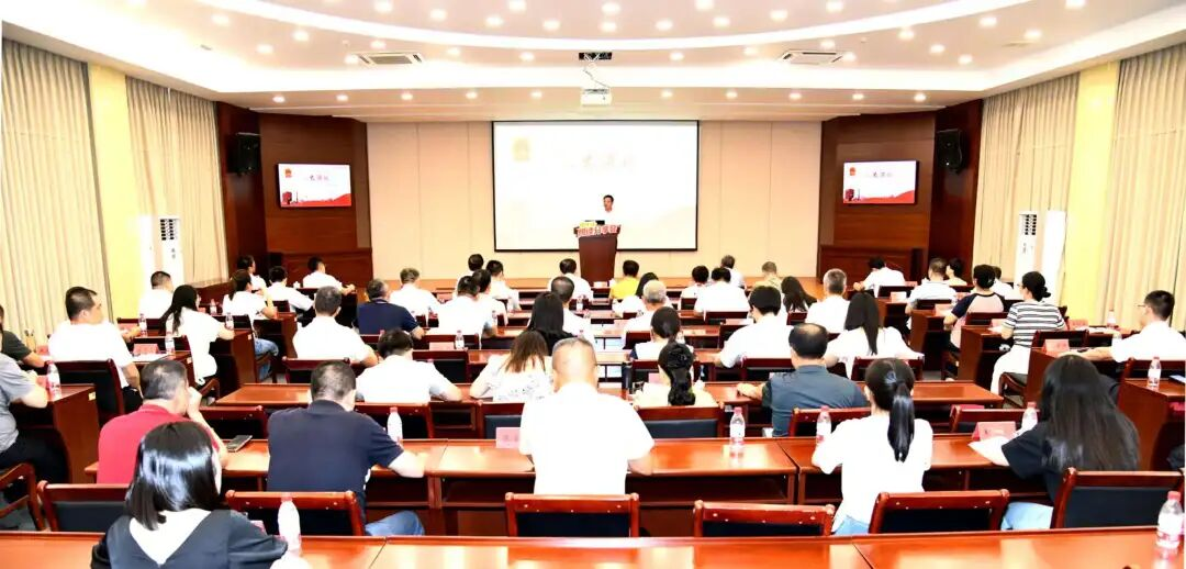 莆田市人大常委会机关举行第五十九期人大讲坛——青年强·悦读分享会 苏永革出席并讲话