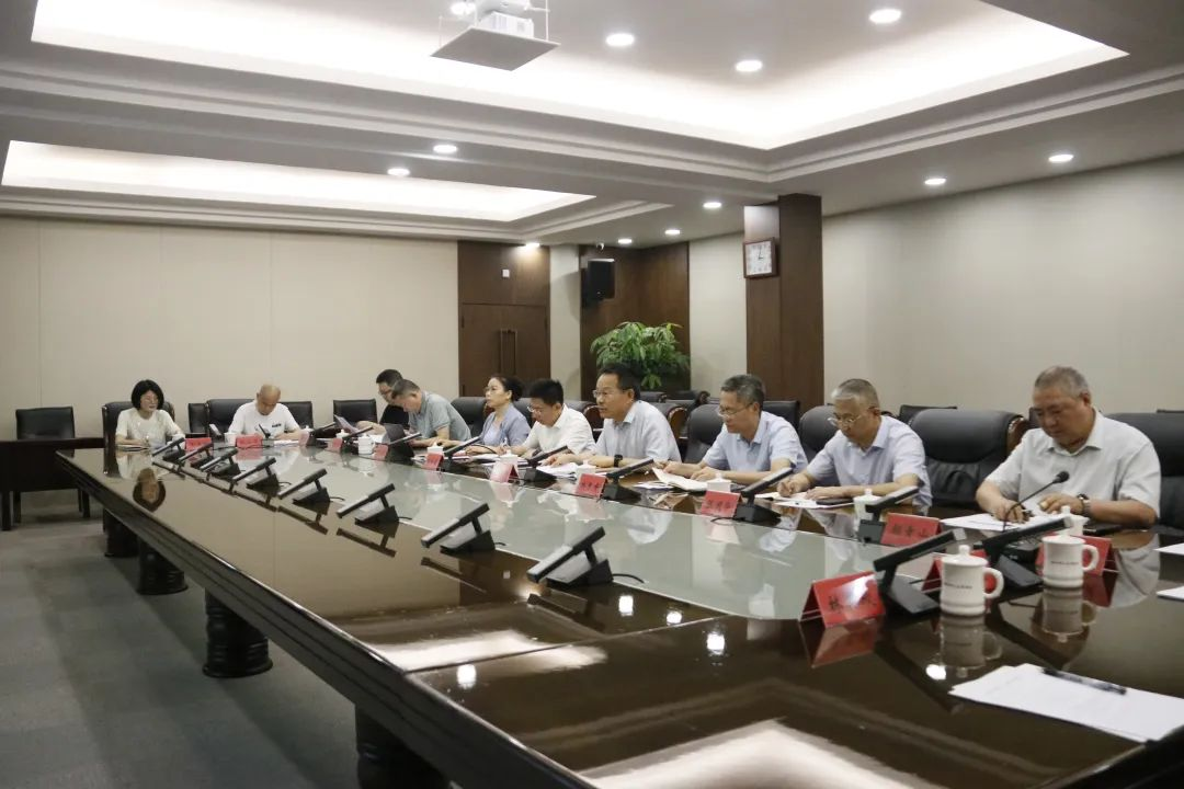 《莆田市人民代表大会志》编纂工作推进会召开 何金清出席